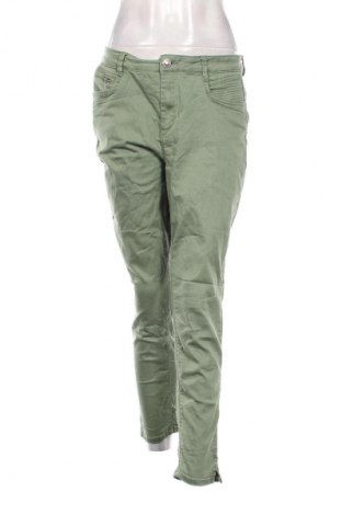 Pantaloni de femei C.Ro, Mărime L, Culoare Verde, Preț 60,99 Lei