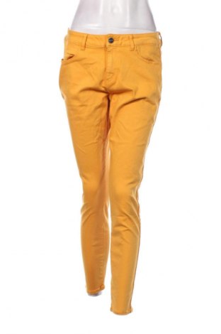 Damenhose Comma,, Größe M, Farbe Gelb, Preis € 17,99