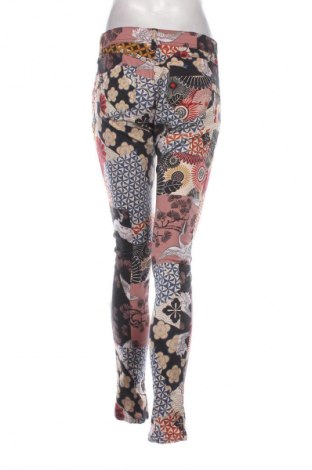 Damenhose Desigual, Größe M, Farbe Mehrfarbig, Preis 19,99 €