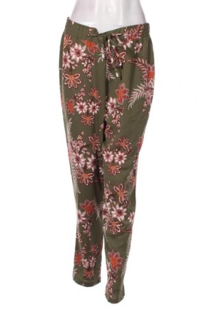 Pantaloni de femei Dorothy Perkins, Mărime M, Culoare Verde, Preț 111,99 Lei