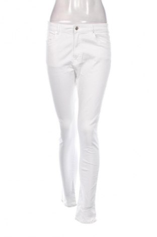 Pantaloni de femei H&M, Mărime M, Culoare Alb, Preț 24,99 Lei