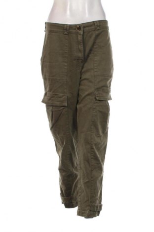 Pantaloni de femei H&M, Mărime M, Culoare Verde, Preț 33,99 Lei