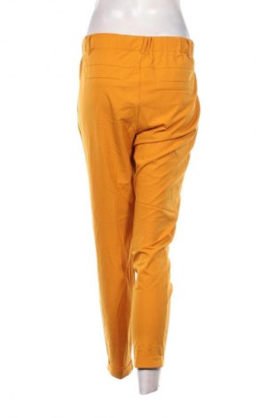 Pantaloni de femei Kaffe, Mărime M, Culoare Galben, Preț 134,99 Lei