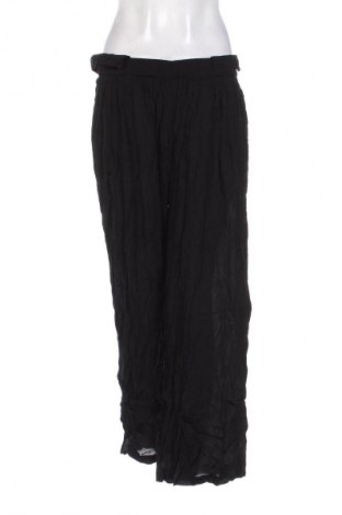 Pantaloni de femei MILK Copenhagen, Mărime S, Culoare Negru, Preț 60,99 Lei