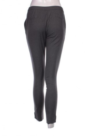 Damenhose Naf Naf, Größe S, Farbe Grau, Preis 13,99 €