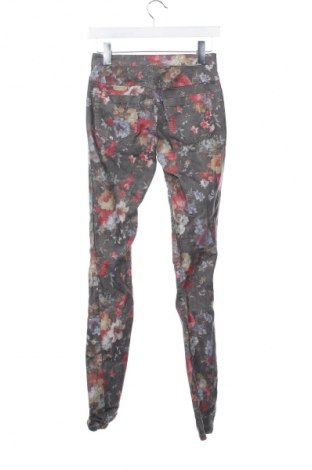 Pantaloni de femei ONLY, Mărime S, Culoare Multicolor, Preț 27,99 Lei