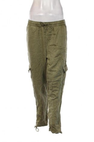 Pantaloni de femei ONLY, Mărime L, Culoare Verde, Preț 40,99 Lei