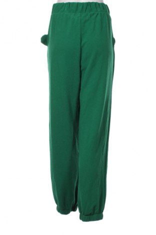 Damenhose ONLY Carmakoma, Größe L, Farbe Grün, Preis 18,99 €