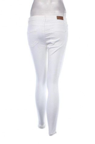 Pantaloni de femei Orsay, Mărime S, Culoare Alb, Preț 138,00 Lei