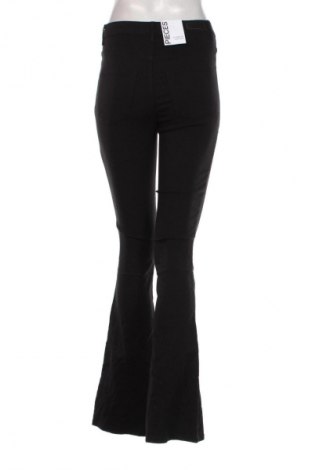 Pantaloni de femei Pieces, Mărime M, Culoare Negru, Preț 203,99 Lei