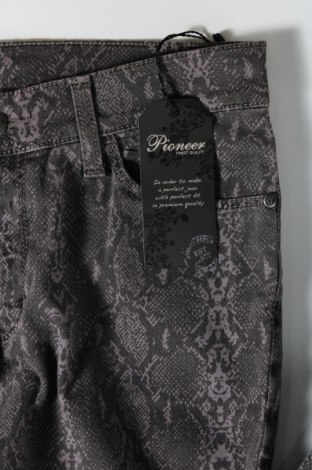 Damenhose Pioneer, Größe M, Farbe Mehrfarbig, Preis € 30,69