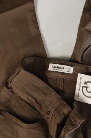 Dámské kalhoty  Pull&Bear, Velikost XS, Barva Hnědá, Cena  465,00 Kč