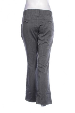 Damenhose Q/S by S.Oliver, Größe M, Farbe Grau, Preis € 13,99