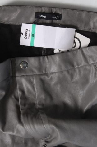 Pantaloni de femei Sinsay, Mărime XL, Culoare Gri, Preț 52,37 Lei