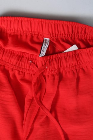 Damenhose Stradivarius, Größe XS, Farbe Rot, Preis € 8,99