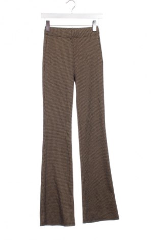 Pantaloni de femei Stradivarius, Mărime XS, Culoare Maro, Preț 95,99 Lei