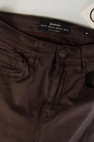 Damenhose Stradivarius, Größe XXS, Farbe Braun, Preis € 8,49