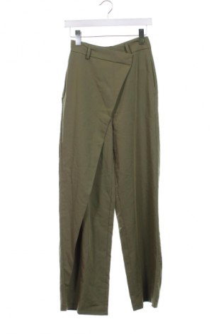 Damenhose Styled In Italy, Größe XS, Farbe Grün, Preis € 15,49