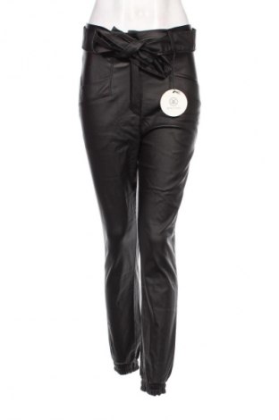 Damenhose Styled In Italy, Größe S, Farbe Schwarz, Preis € 15,49