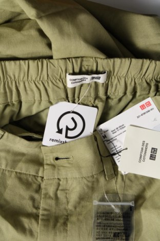 Damenhose Uniqlo, Größe M, Farbe Grün, Preis € 48,00