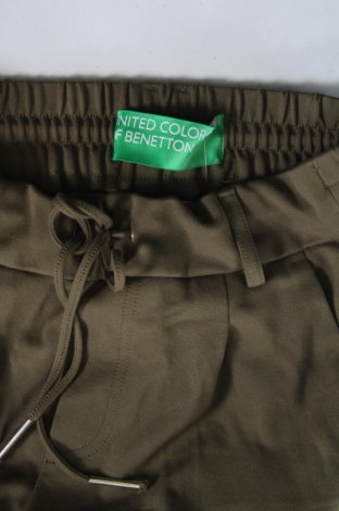 Damenhose United Colors Of Benetton, Größe XS, Farbe Grün, Preis € 13,99