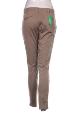 Pantaloni de femei United Colors Of Benetton, Mărime S, Culoare Bej, Preț 166,99 Lei