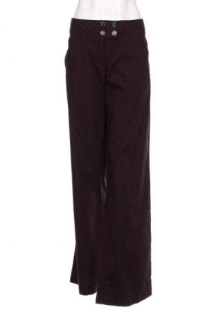 Damenhose United Colors Of Benetton, Größe XL, Farbe Braun, Preis 33,49 €