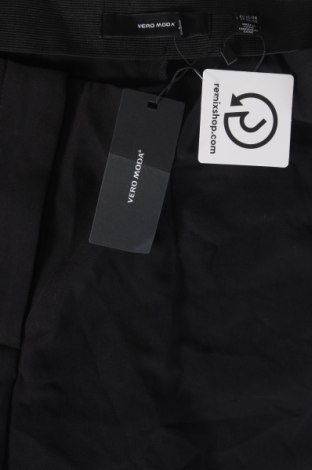 Pantaloni de femei Vero Moda, Mărime XL, Culoare Negru, Preț 91,99 Lei