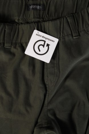 Pantaloni de femei Woman By Tchibo, Mărime M, Culoare Verde, Preț 30,99 Lei