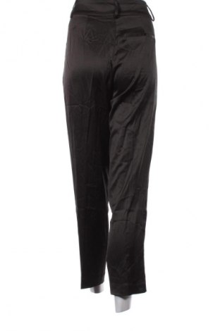 Damenhose Y.A.S, Größe M, Farbe Schwarz, Preis € 43,49