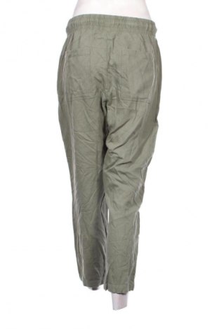 Pantaloni de femei Zara, Mărime M, Culoare Verde, Preț 32,99 Lei