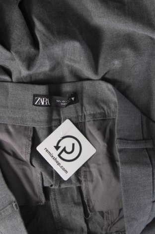 Pantaloni de femei Zara, Mărime L, Culoare Gri, Preț 88,99 Lei