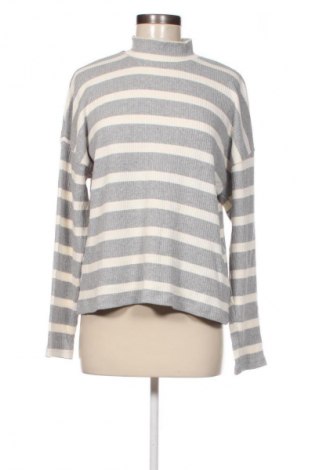 Damenpullover Stradivarius, Größe M, Farbe Mehrfarbig, Preis 5,99 €