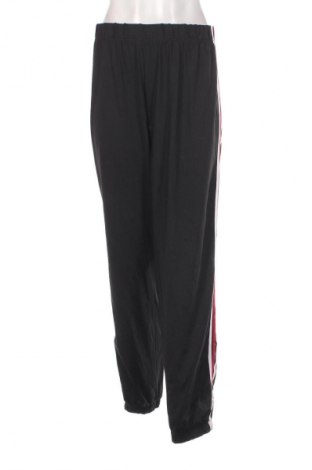 Pantaloni trening de femei, Mărime XL, Culoare Negru, Preț 33,99 Lei