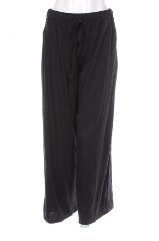 Pantaloni trening de femei, Mărime XL, Culoare Negru, Preț 95,99 Lei