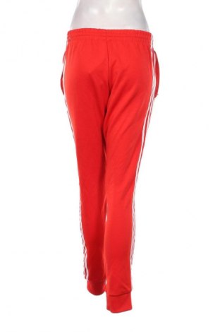 Pantaloni trening de femei Adidas Originals, Mărime S, Culoare Roșu, Preț 128,99 Lei