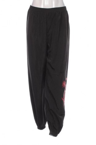 Pantaloni trening de femei SHEIN, Mărime S, Culoare Negru, Preț 95,99 Lei