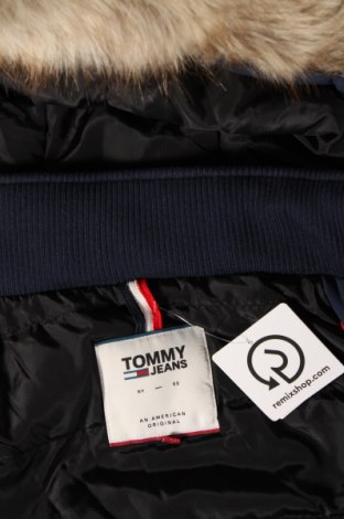 Дамско яке Tommy Jeans, Размер S, Цвят Син, Цена 149,19 лв.