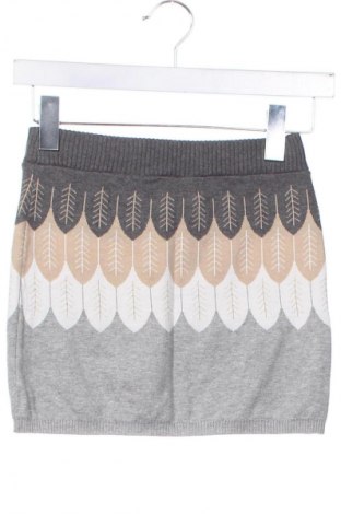 Detská sukňa  H&M, Veľkosť 8-9y/ 134-140 cm, Farba Viacfarebná, Cena  5,95 €