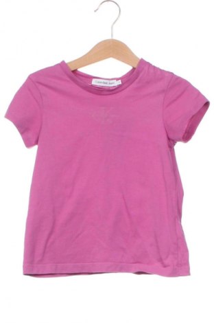 Kinder T-Shirt Calvin Klein Jeans, Größe 3-4y/ 104-110 cm, Farbe Lila, Preis 34,49 €