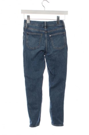 Detské džínsy  H&M, Veľkosť 8-9y/ 134-140 cm, Farba Modrá, Cena  9,95 €