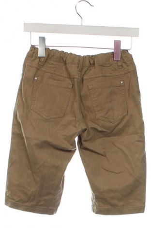 Kinder Shorts, Größe 11-12y/ 152-158 cm, Farbe Grün, Preis 3,99 €