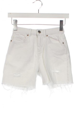 Pantaloni scurți pentru copii Zara, Mărime 8-9y/ 134-140 cm, Culoare Alb, Preț 40,00 Lei