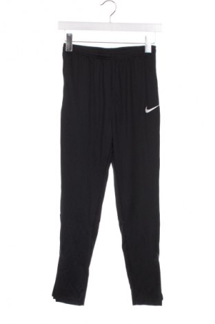 Detské legíny  Nike, Veľkosť 12-13y/ 158-164 cm, Farba Čierna, Cena  16,95 €