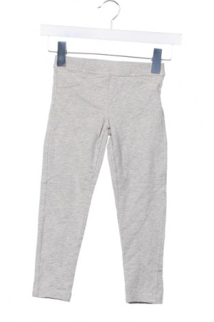 Kinderlegging Oviesse, Größe 4-5y/ 110-116 cm, Farbe Grau, Preis € 3,99