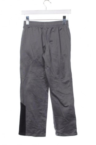 Pantaloni de trening, pentru copii Under Armour, Mărime 14-15y/ 168-170 cm, Culoare Gri, Preț 100,99 Lei