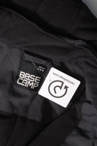 Dětská bunda pro zimní sporty  Basecamp, Velikost 11-12y/ 152-158 cm, Barva Šedá, Cena  766,00 Kč