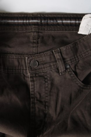 Herren Jeans, Größe M, Farbe Grün, Preis € 9,99