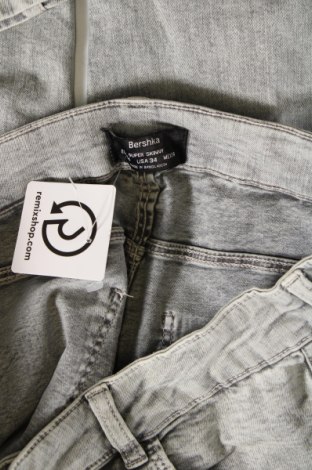 Herren Jeans Bershka, Größe L, Farbe Grau, Preis € 11,99