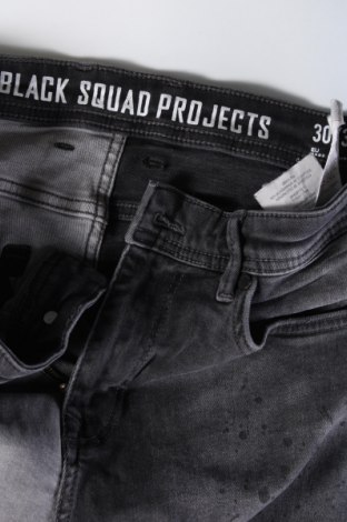 Męskie jeansy Black Squad, Rozmiar S, Kolor Szary, Cena 38,99 zł